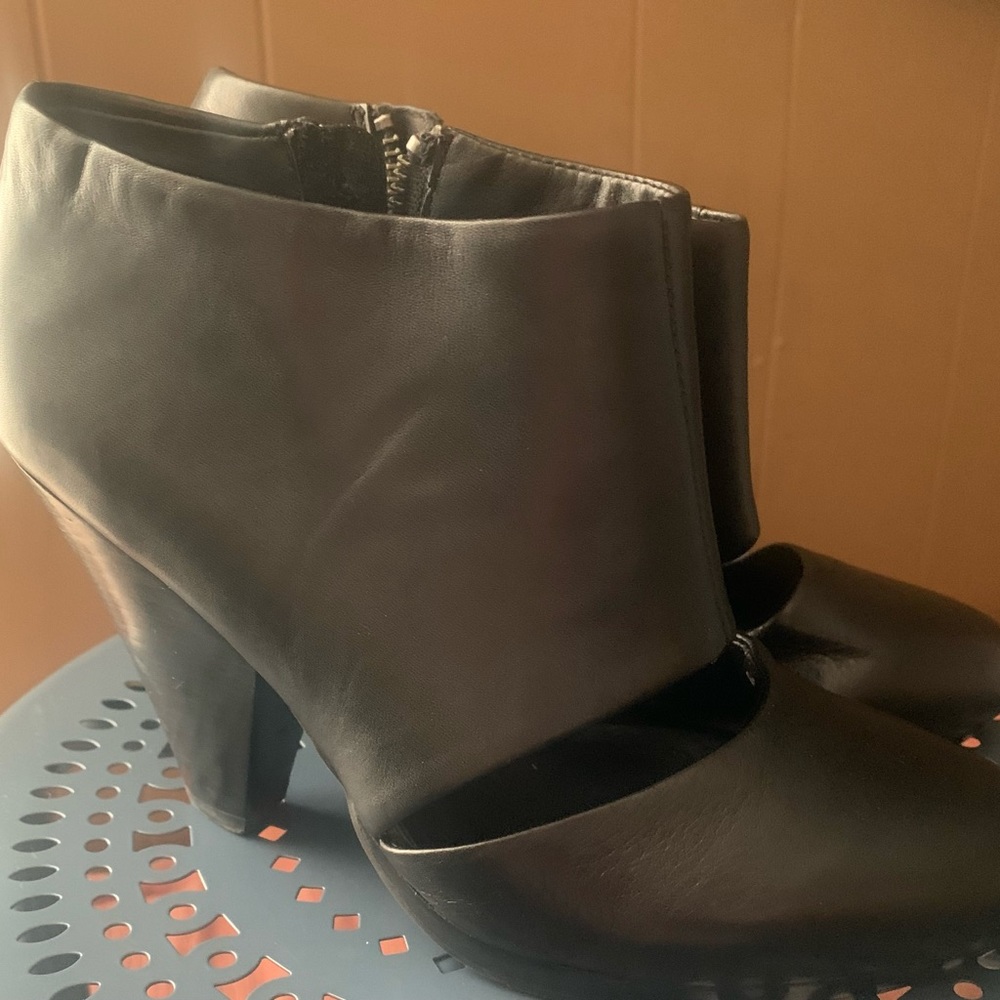 Aldo Ankle Booties - Size 6